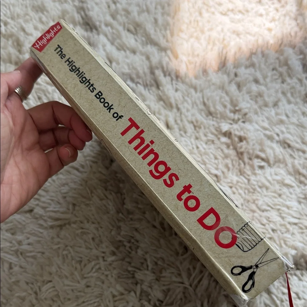 Highlights Book of Things to Do